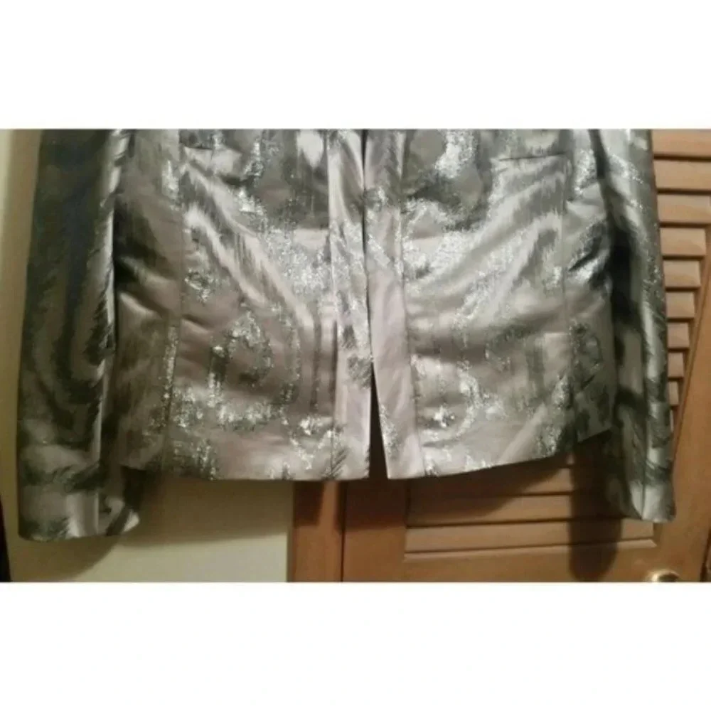 Escada hook new